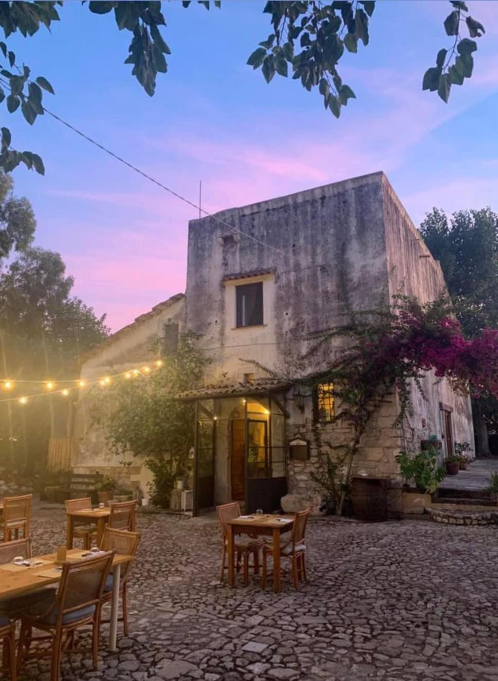 Agriturismo Masseria Pozzo สแปร์ลองกา ภายนอก รูปภาพ