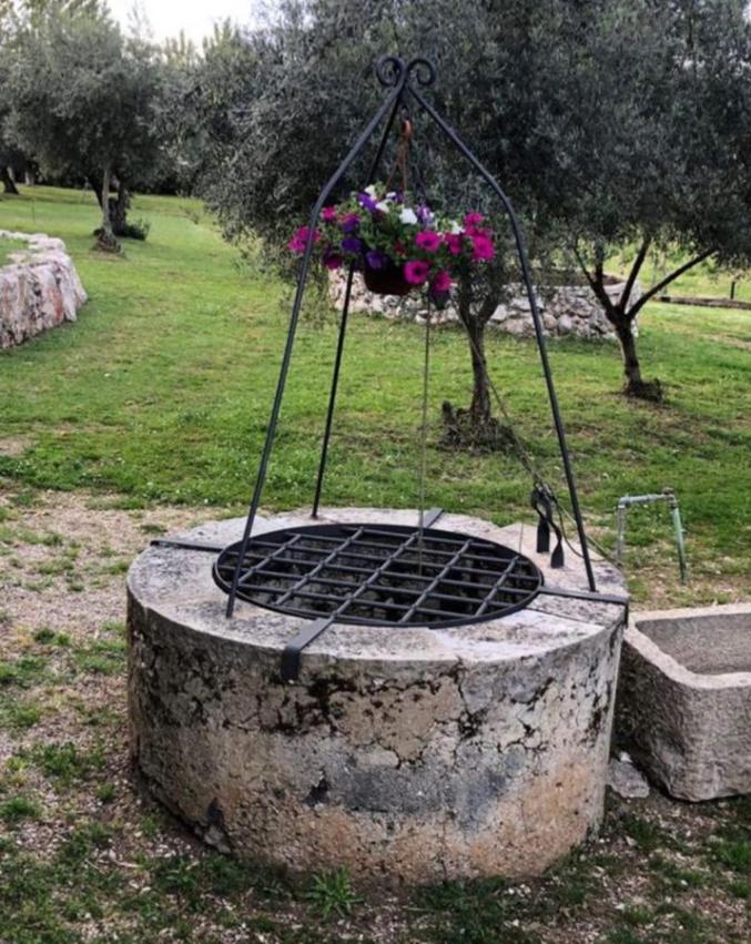 Agriturismo Masseria Pozzo สแปร์ลองกา ภายนอก รูปภาพ